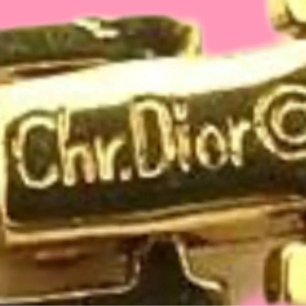 Dior chic necklace